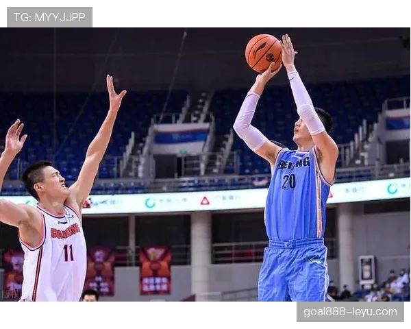 格瓦迪奥尔速度制胜,助球队连克强敌 格瓦迪奥尔速度制胜,助球队连克强敌