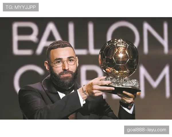 本泽马国家队地位争议:战术适配还是更衣室问题? 本泽马国家队地位争议:战术适配还是更衣室问题?